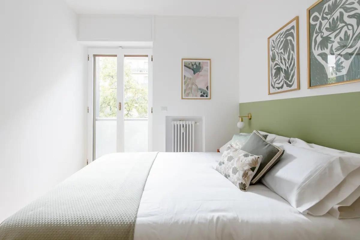 Luxury 2 Bedroom Apartament, Close To San Siro, Fiera And 10 Min Metro To Duomo Mediolan Zewnętrze zdjęcie